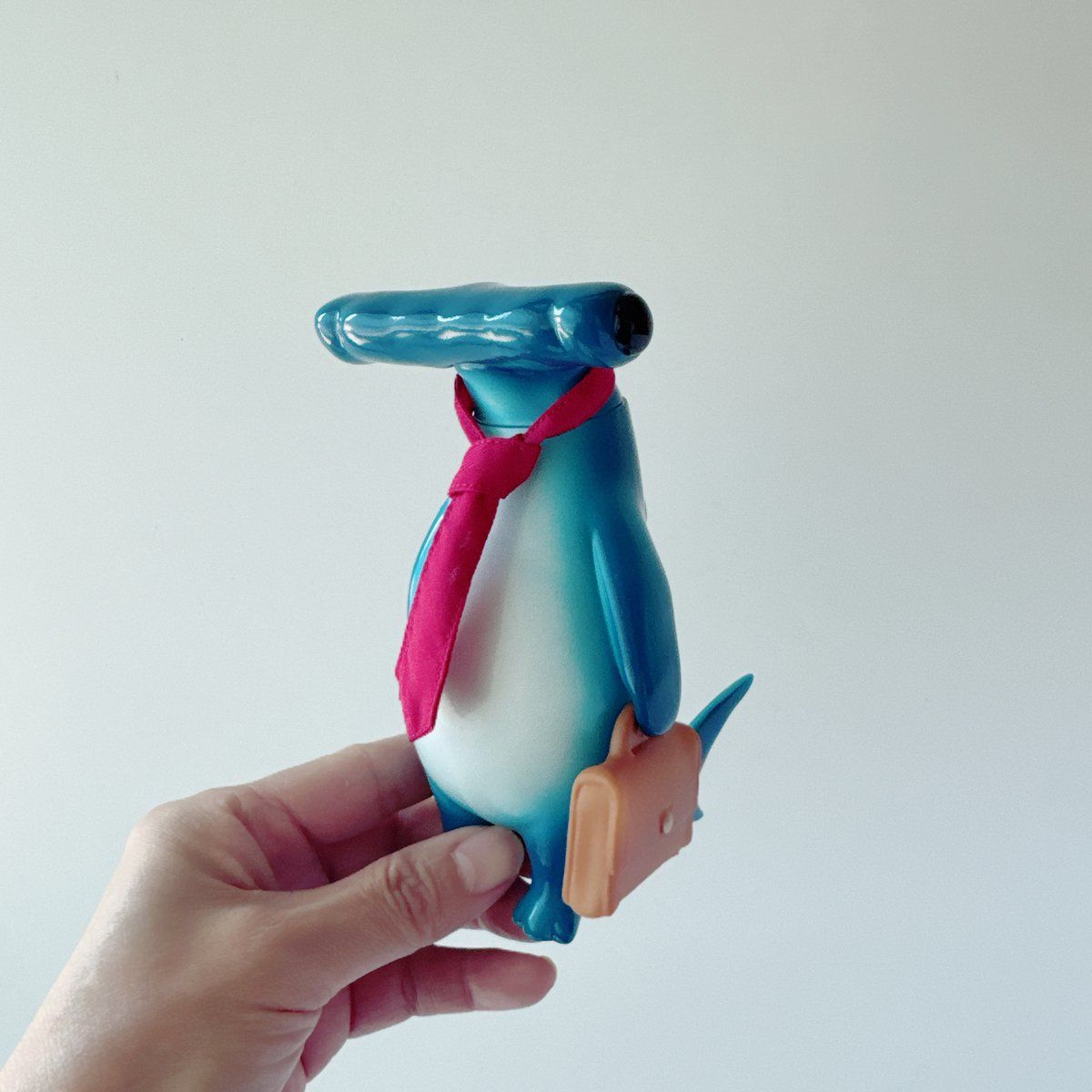 ゲベ　社畜ザメ　ソフビ