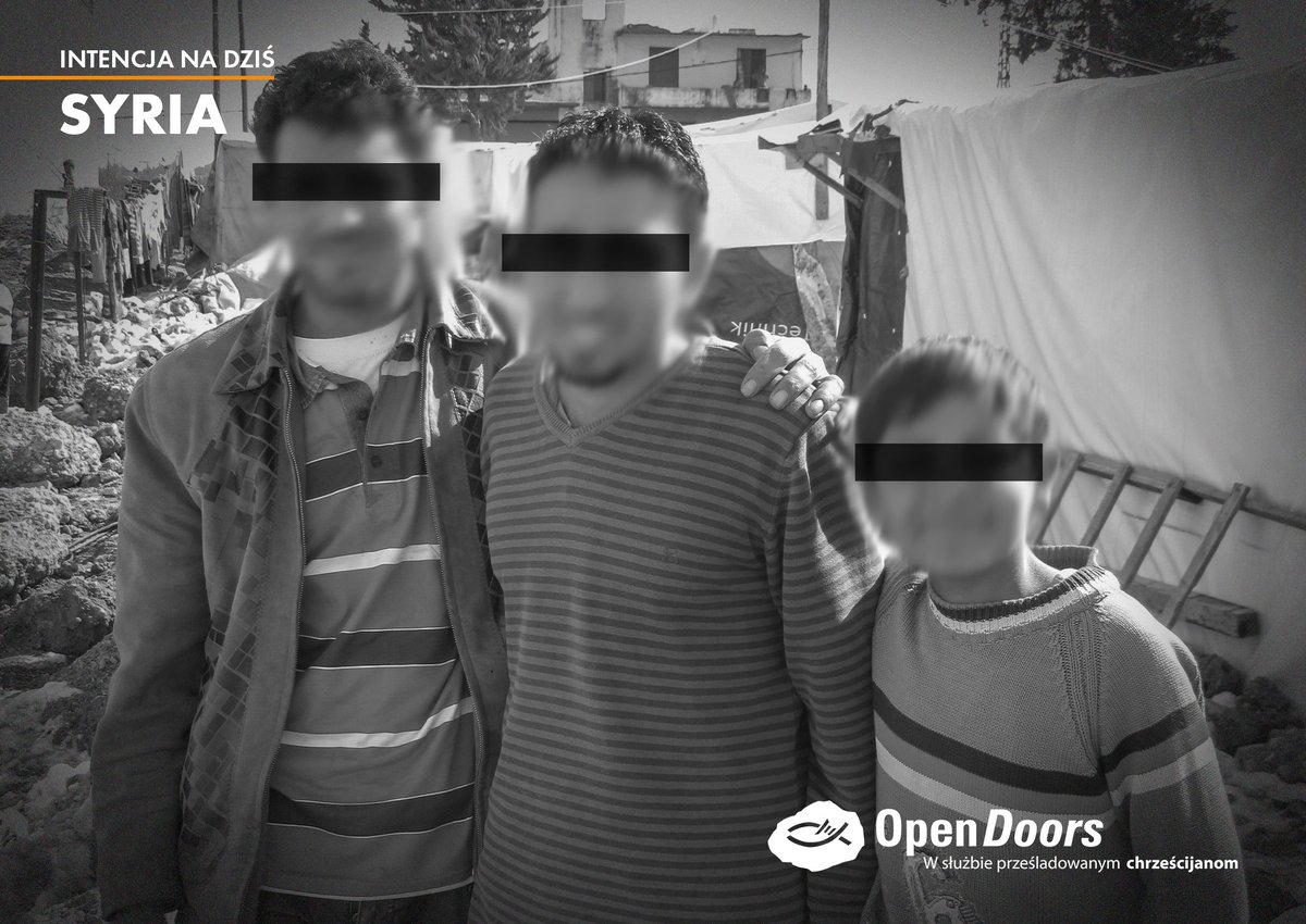 Open_DoorsPL's tweet photo. #SYRIA ℹ️ Na początku października nieznani sprawcy zastrzelili trzech chrześcijan. To jeden z wielu ataków, do których doszło w ostatnich miesiącach. Wielu chrześcijan obawia się o swoją przyszłość w kraju. Módlmy się o ich bezpieczeństwo, a także o siłę i odwagę.🙏

#OpenDoors https://t.co/RMtAQO68gG