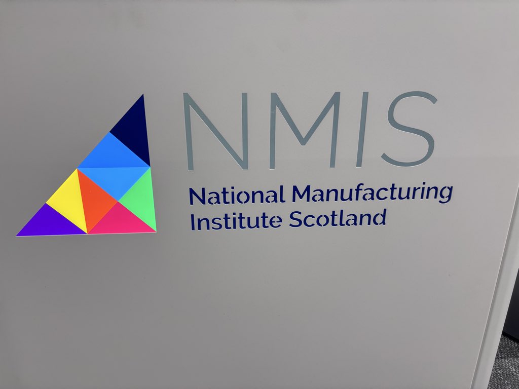 Miss Burrell tweet media