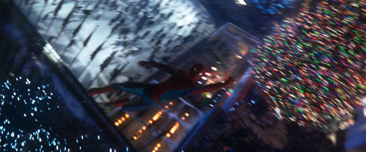 4 years ago today, ‘SPIDER-MAN: NO WAY HOME’ released in theaters.

The movie grossed $1.9B worldwide.