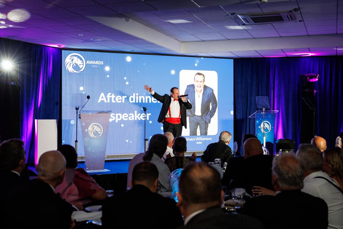 NMP Live tweet media