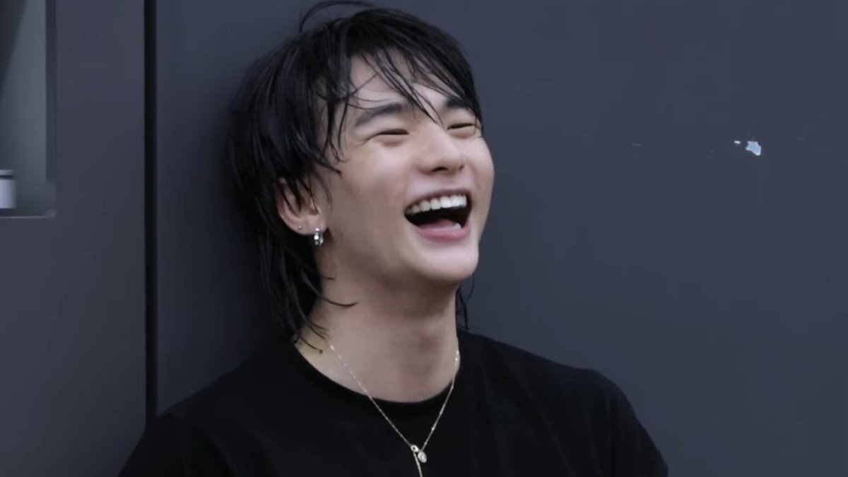 hyunjin pics (@hyunjinpost) on Twitter photo 
