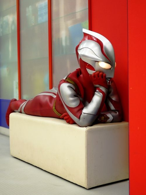 駿河屋とメルカリが悪魔合体？

属性は絶体Chaosだなぁ…

#ウルトラマン
※いいね自粛中…