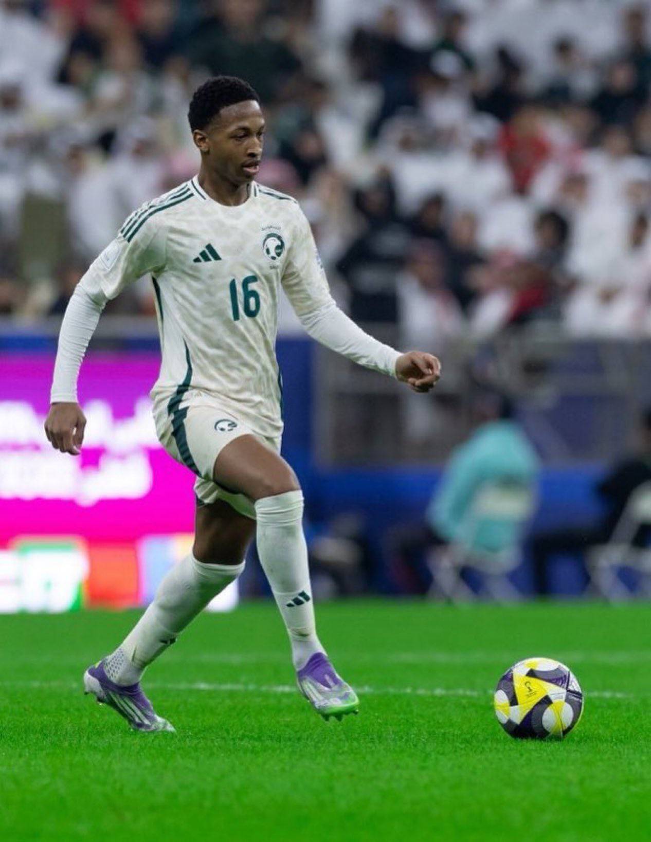 هيرفي رينارد: مراد هوساوي لا يستطيع المشاركة غدًا مع الأخضر ضد الإمارات #كأس_العرب 