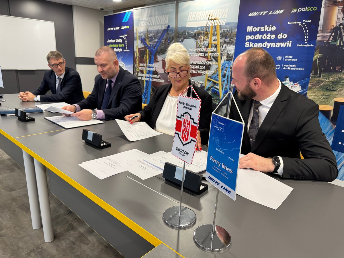 UnityLine's tweet photo. Dziś odbyło się przekazanie promu M/F Jantar Unity armatorowi Unity Line!
Today, the ferry M/F Jantar Unity was officially handed over to Unity Line and is ready for the Świnoujście – Trelleborg route 🇵🇱🇸🇪

#Shipbuilding #FerryTransport #LNG #RemontowaHolding #UnityLine #Baltic https://t.co/jNxFLKPXYn