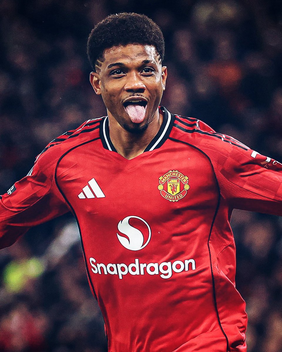 RisingStarXI's tweet image. 🇨🇮💥 𝐀𝐌𝐀𝐃 𝐃𝐈𝐀𝐋𝐋𝐎 (𝟐𝟑) vs Premier League Fullbacks &amp;amp; Wingbacks this season:

🥇 Touches in box – 1ST
🥇 Progressive carries – 1ST
🥇 Ball carrying frequency – 1ST
🥇 Offensive duels won – 1ST
🥇 Deep completions – 1ST
🥇 xG – 1ST
🥈 Dribbles attempted – 2nd
🥈…