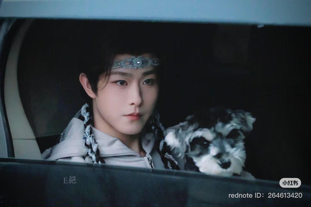 NavyAnkhc's tweet image. ถ้าแก๊งนี้ไปโรงเรียน คนอื่นคือชิดซ้าย พี่ๆ คนในจวนผลัด กันถักเปียติดโบว์มาก แล้วมีครบทุกทรง เปียตะขาย เปียเส้นเล็ก เปียคู่ เปียเดี่ยว แก๊งนางฟ้าแบบไม่ต้องสืบ!