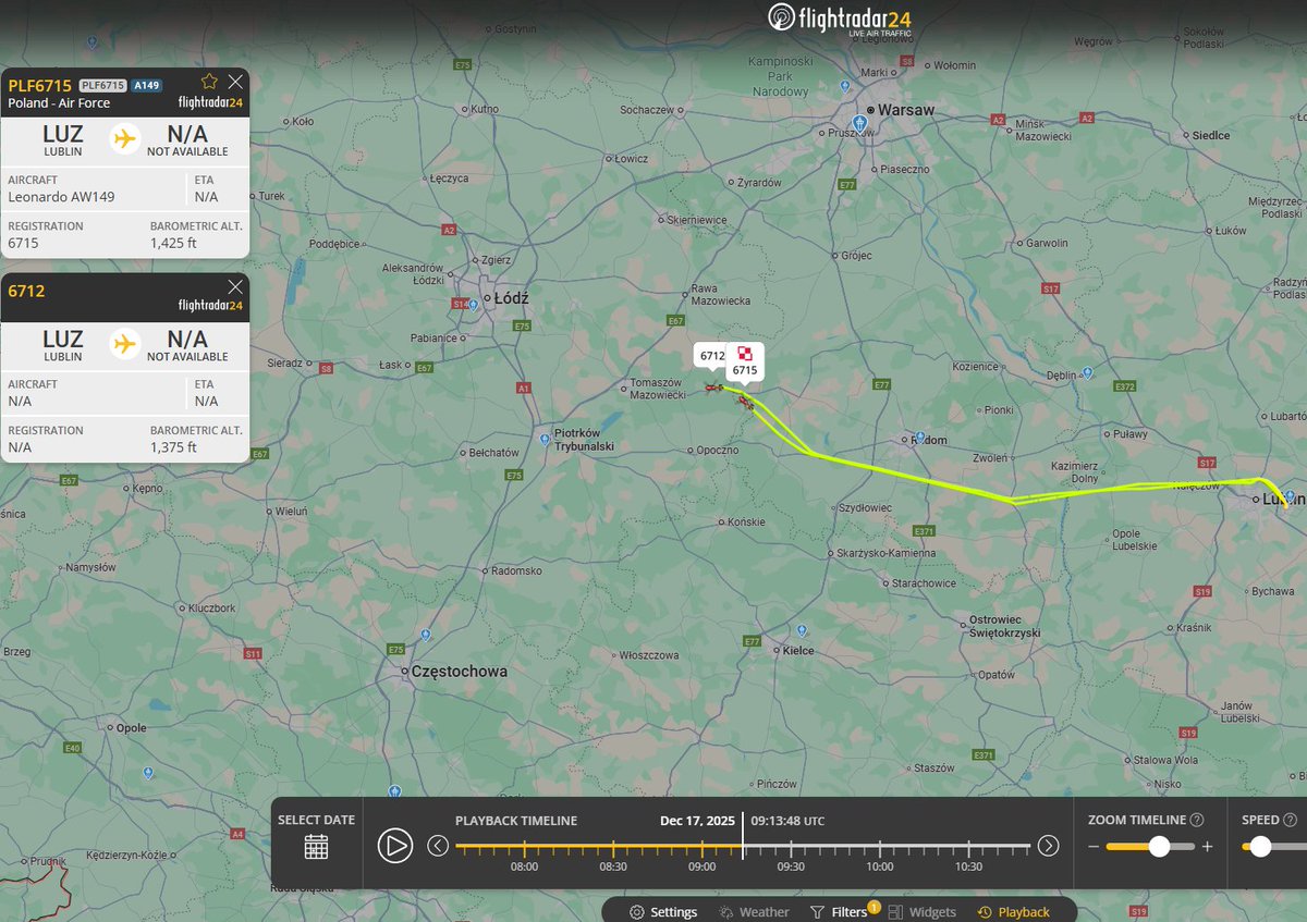 PolishMilRadar's tweet photo. Dziś przed południem, dwa kolejne śmigłowce 🚁 Leonardo AW149 "6712" i "6715" zostały dostarczone do 25. Brygady Kawalerii Powietrznej w Tomaszowie Mazowieckim #EPTM 🇵🇱

#POLMILRADAR https://t.co/DHRdurQK22