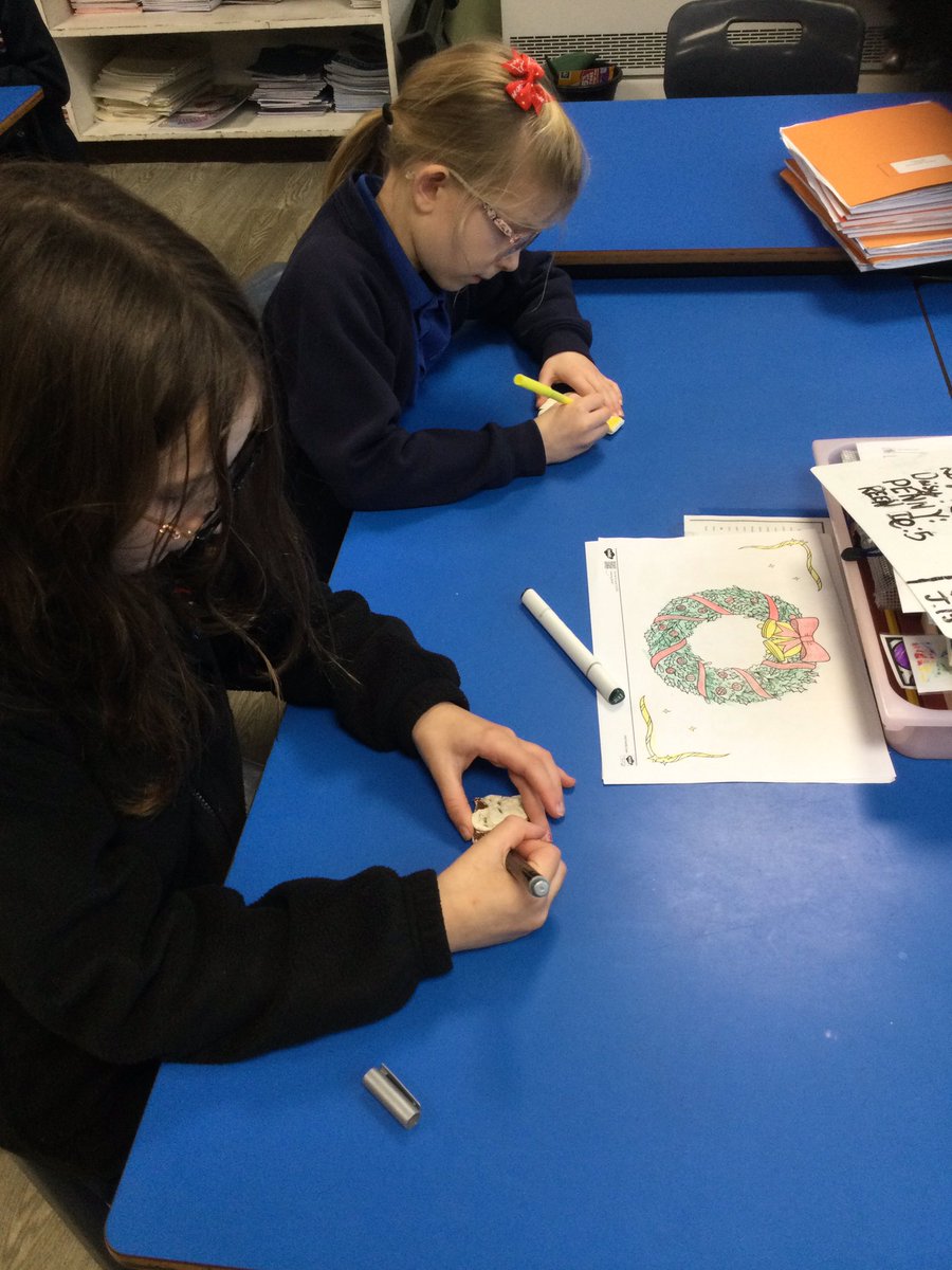 MissCorrySTM's tweet photo. Today, the children are decorating their amulets so they look just like the real thing from ancient Egypt. #ArtSTM #HistorySTM https://t.co/IGf4Hx4IUe