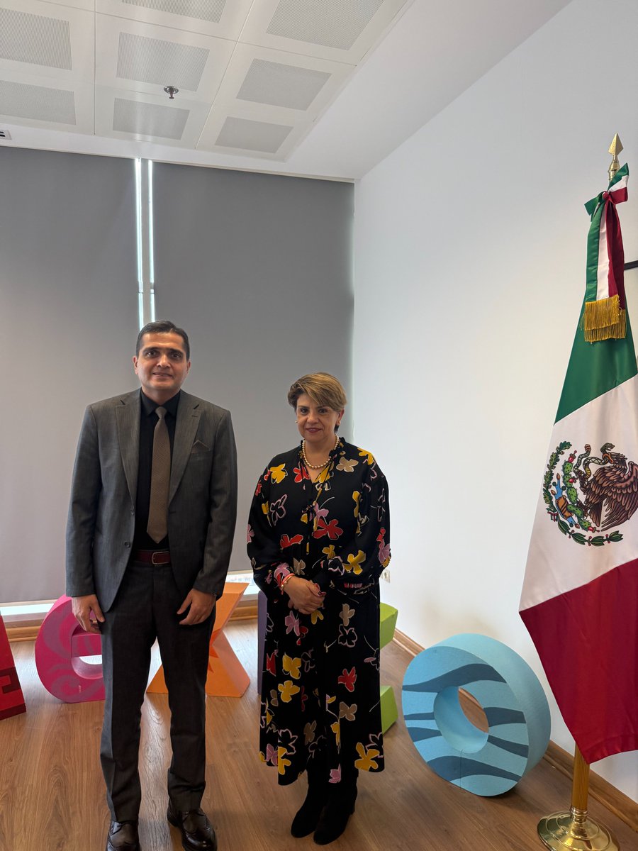 🇲🇽 Interesante reunión con Elkhan Shahinoglu, director del Centro de Investigación “Atlas”, con quien intercambiamos puntos de vista sobre el contexto geopolítico de la región, perspectivas y desafíos.