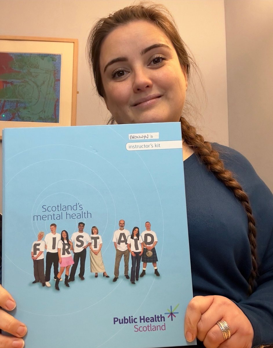 We're delighted to share that Bronwyn has become a trainer for the Public Health Scotland's 'Scottish Mental Health First Aid' course. This means that from 2026 we'll be looking at facilitating training. To find out more please email admin@stepstones.org.uk 💚