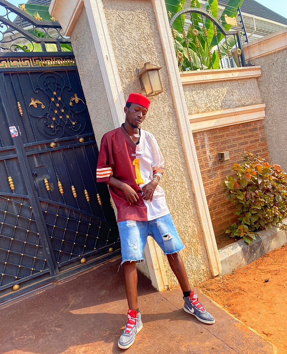 RapperExpensive's tweet image. Tiruzz🌹