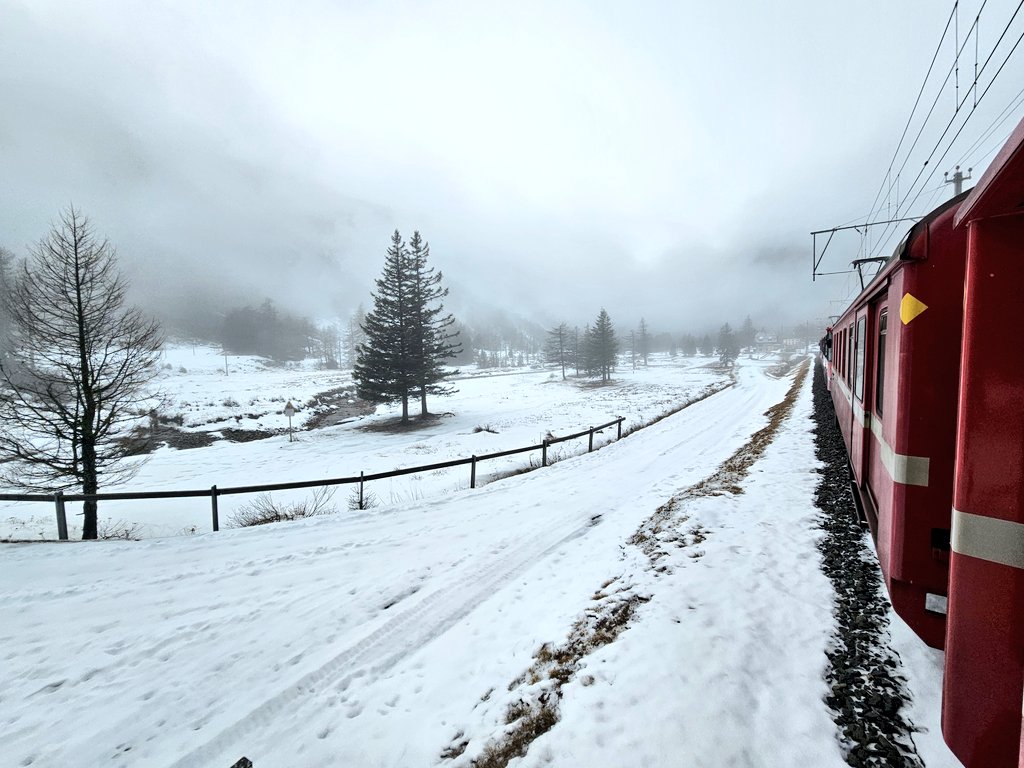 Het hoogtepunt van het jaar is weer aangebroken. Op winter Interrail door Zwitserland 😍