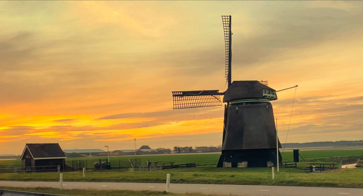 Mooie luchten langs het Noordhollandskanaal