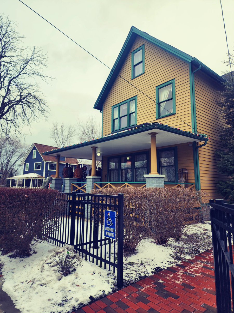 Josh Bauer tweet media