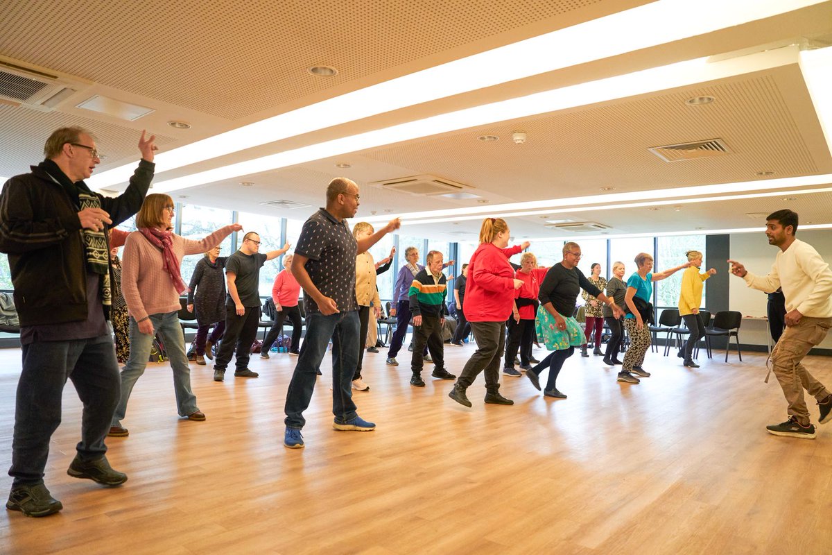 BEEE Creative tweet media