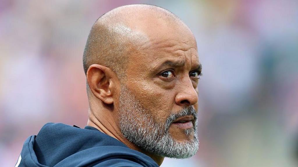 indykaila's tweet photo. Exclusive 💣

There are growing concerns internally that @WestHam have appointed the wrong manager in Nuno Espírito Santo to try to survive in the Premier League.

The board expected a much better bounce from Nuno in terms of performances.

The West Ham board are confused 🤔 about what to do next while they sit in the relegation places.
