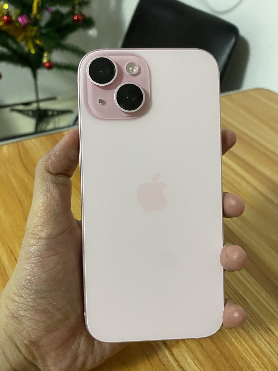 chelleskies's tweet photo. wts lfb iphone

iPhone 15 | 128GB Pink
~31,500

92% batt health
bought brand new
in good condition
lady-owned
no history of repair
no issues

complete inclusions
box, original cord
warranty until april 2026

open for swap sa lower unit with cash

dm me ^^

help rt 

wtt lft https://t.co/rCYBj1wgqC