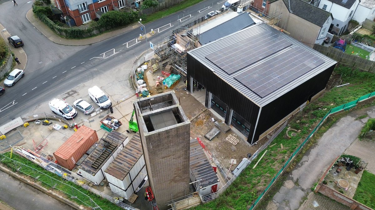 EchoDan11's tweet image. #Newhaven - building work coming along nicely for the new Fire Service Workshops @EastSussexFRS