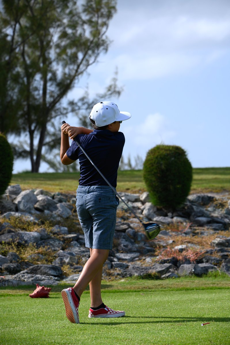 Kids play free every day after 10.30am when playing with a full paying adult. It’s the perfect excuse to take advantage of quieter fairways. Golf, sunshine and family time all in one.

#familygolf #kidsplayfree #turksandcaicos #providenciales #golflife