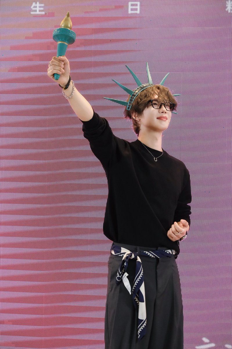 NeoGrove tweet media