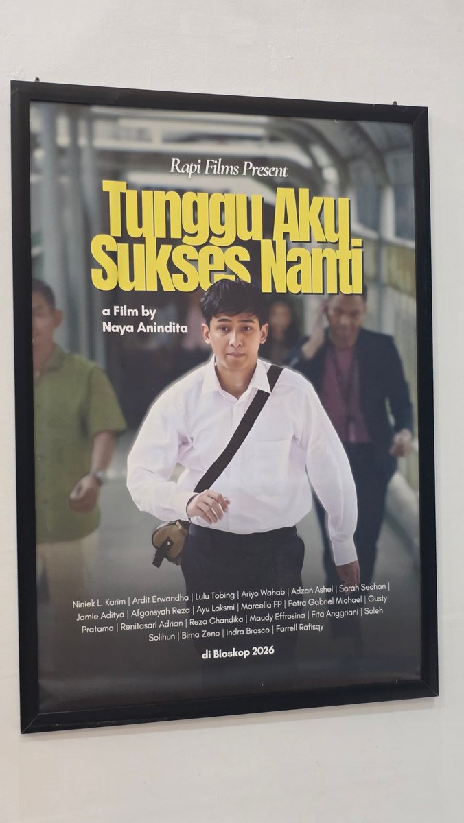 AKU AKAN BALIK LAGI KE SINI SAAT TAYANG NANTI. TAPI, AKU AKAN BILANG SEKARANG

<a href="/ArditErwandha/">Ardit Erwandha</a> SIAP-SIAP BAWA PIALA FFI TAHUN DEPAN WOI

FILM ANJIIIIIIIIIIIIIIIIIIIIIIIIIING
😭😭😭😭😭😭😭😭😭😭😭😭😭😭