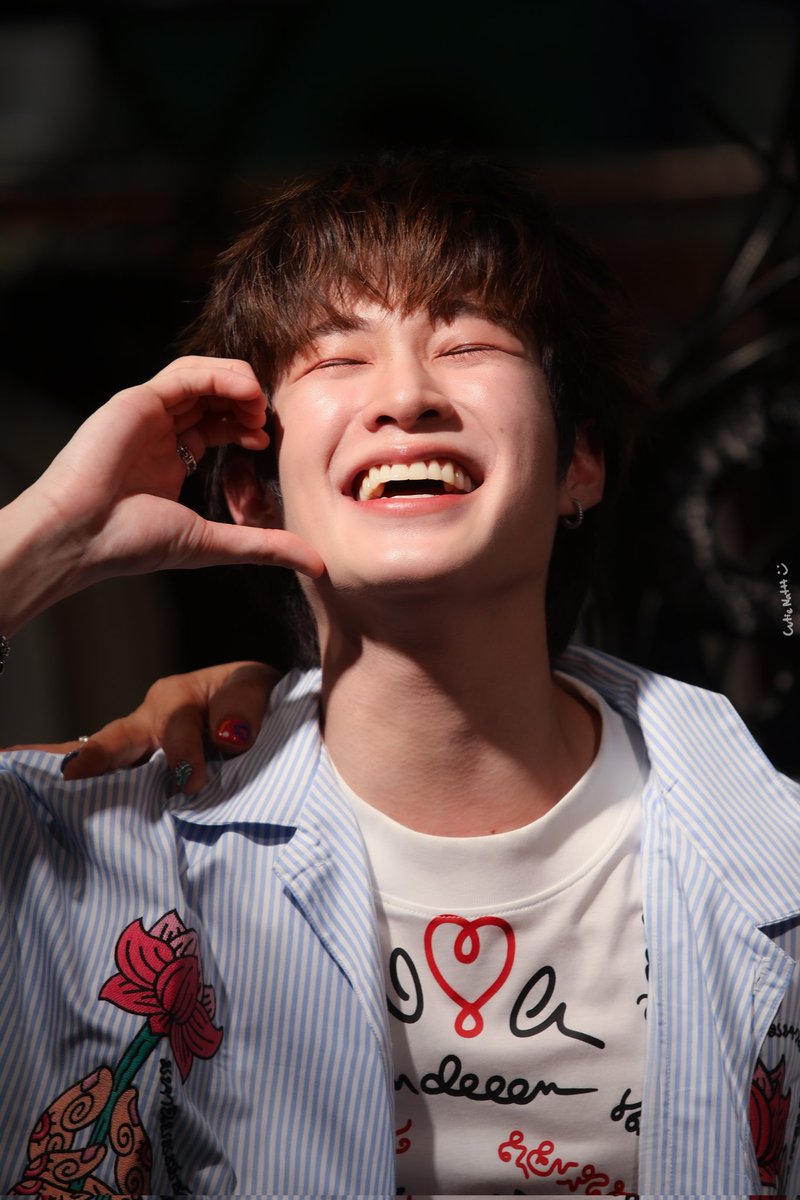 ทีมแม่มาเลย ลูกจ๋ามาละ 🤏
𑣲 <a href="/natasittttt/">Nat ;) น้องแจมแจมแจม ft. ไนท์ 🥸</a> ⋆˚࿔ #cutienattt #natasitt 

NAT WITH DEESWEETDRUG POP UP
#AbsoluteSiamStorexNat