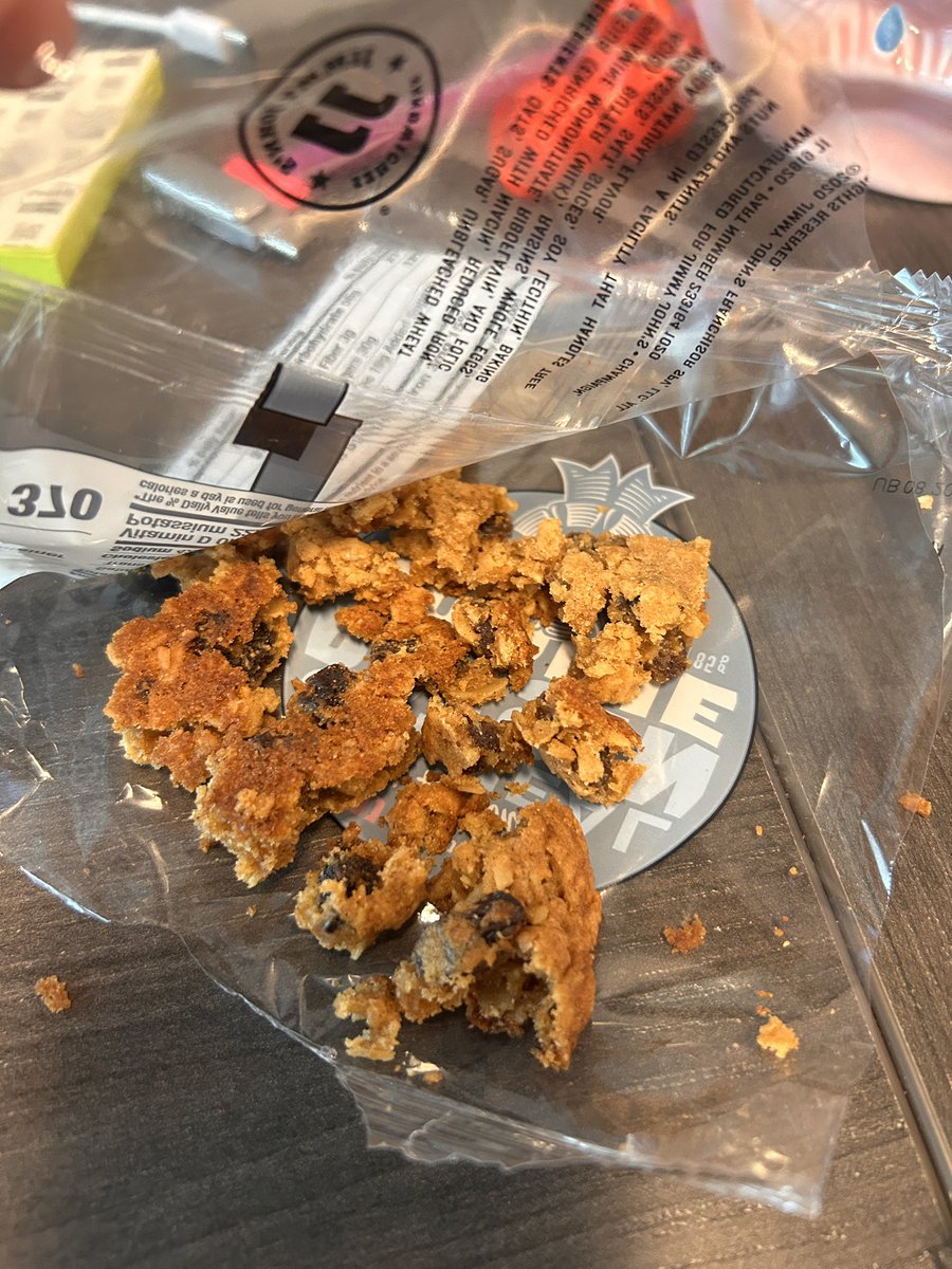 Meba Rackentyre tweet media