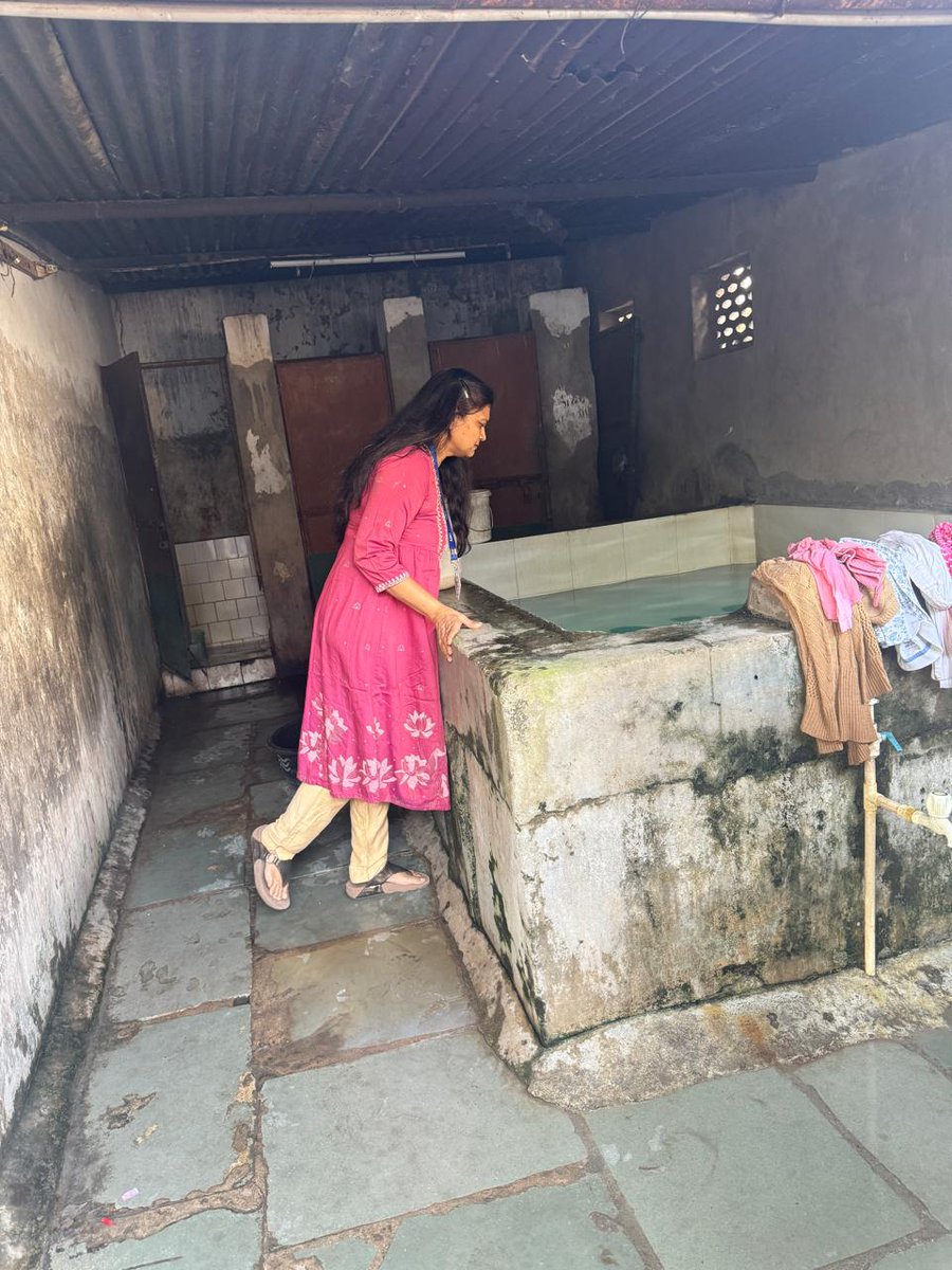 dsbccAmc's tweet image. AMBLI UPHC | AMC HealthID activity cross-checking by Medical Officer at Jambuvan ni Chali | &amp;lt;18 yrs ANC visit &amp;amp; counselling at Bodakdev Gaam and Jambuvan ni Chali | VHR visit at Mahakali Vas | 42-yr high-risk ANC visit at Samprat Flats.#AmbliUPHC #AMCHealth #ANCVisit #HighRiskANC