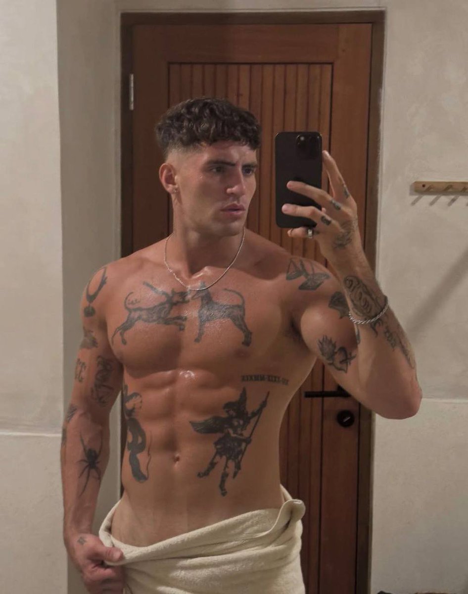 tensui_kanto's tweet image. I admit it guys. Yes I’m 🏳️‍🌈