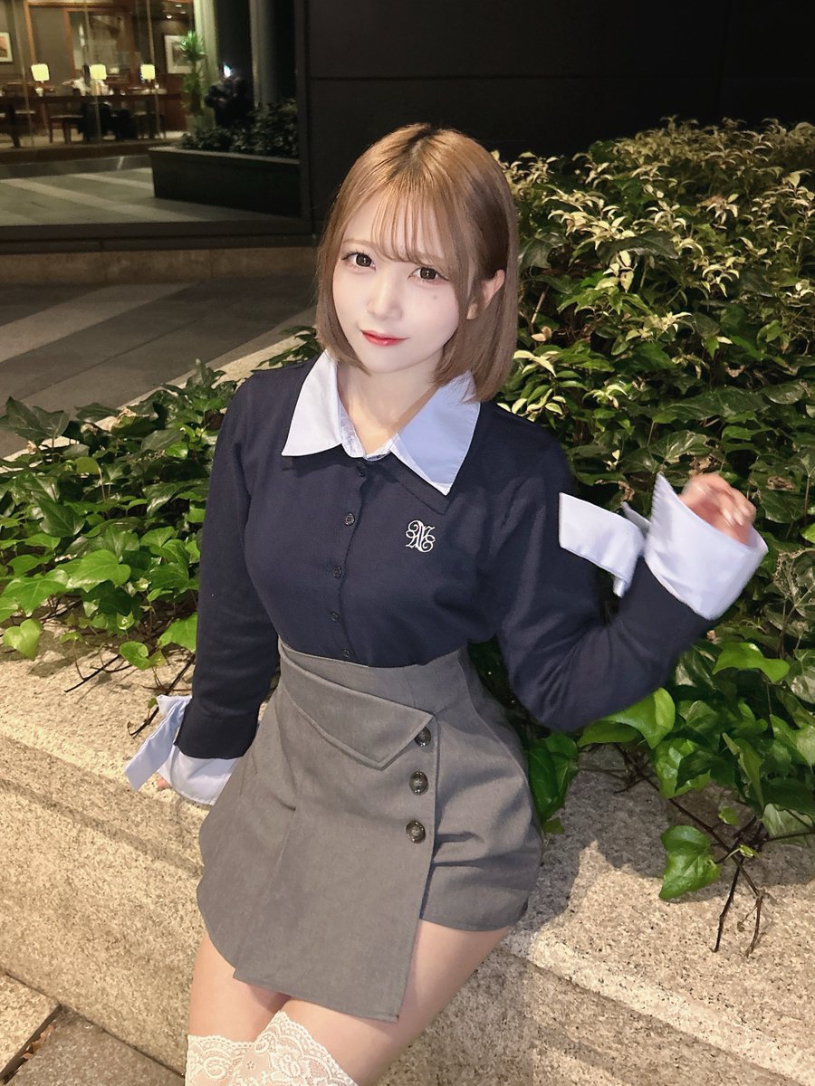 ボブ×ミニスカ 好きに決まってる❕