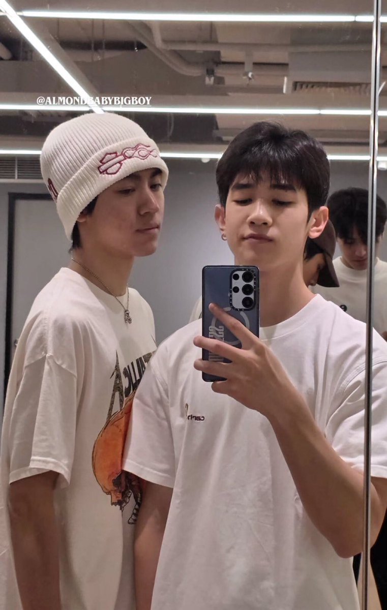 almendra_noh's tweet image. #WhenOrangesFall ~ #AlmondProgress

              2024                                  2025