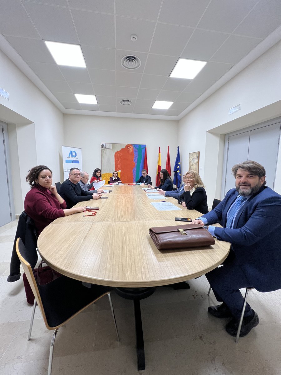 En el Consejo de hoy:
- Antonio José Gil Pérez, nuevo coordinador general
- Adhesión al convenio de Administración Digital
- Inicio del expediente del #ForoAlcaláDesarrollo2026
Decisiones clave para reforzar la gestión, impulsar la digitalización y consolidar un foro estratégico.