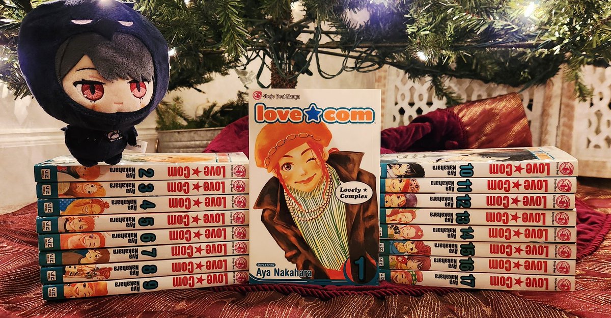 Ranakar1920's tweet photo. On the seventeenth Merry Manga Day, my oshi gave to me~ 🎄 🎁

17 Volumes of 'Lovely Complex' by Aya Nakahara! 🤩

As a comedic short king myself, I really connect with Ootani as a character. Plus, the love interest is a cute tall girl named Risa.  😏

#LoveCom #RissaLIVE https://t.co/dPezxJsHTT