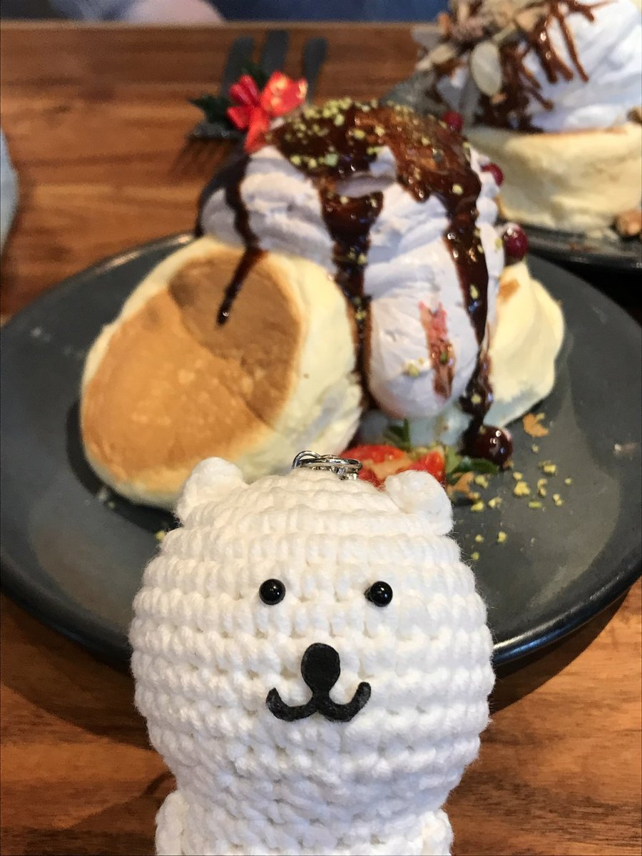 안냐세여
떵~곰입니다

오늘의 먹빵은
팬케끼~
잘먹겟습미다