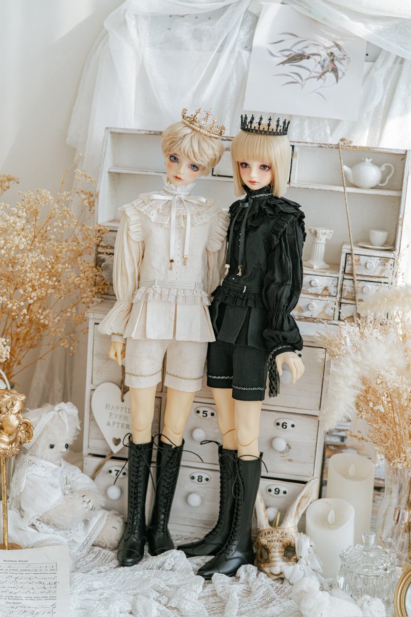 PSYCHOLAB_JP's tweet image. SERIES OF🎷【 Delirium2.0 】

ロココ様式、再び到来…🕯️✨

💛S：1/4 girl &amp;amp; boy
💚M：1/3 girl &amp;amp; boy
💙L：1/3 boy（62～70cm）

今週土曜日から予約通販が始めます〜
よろしくお願い致します🙇‍♀️💕💕