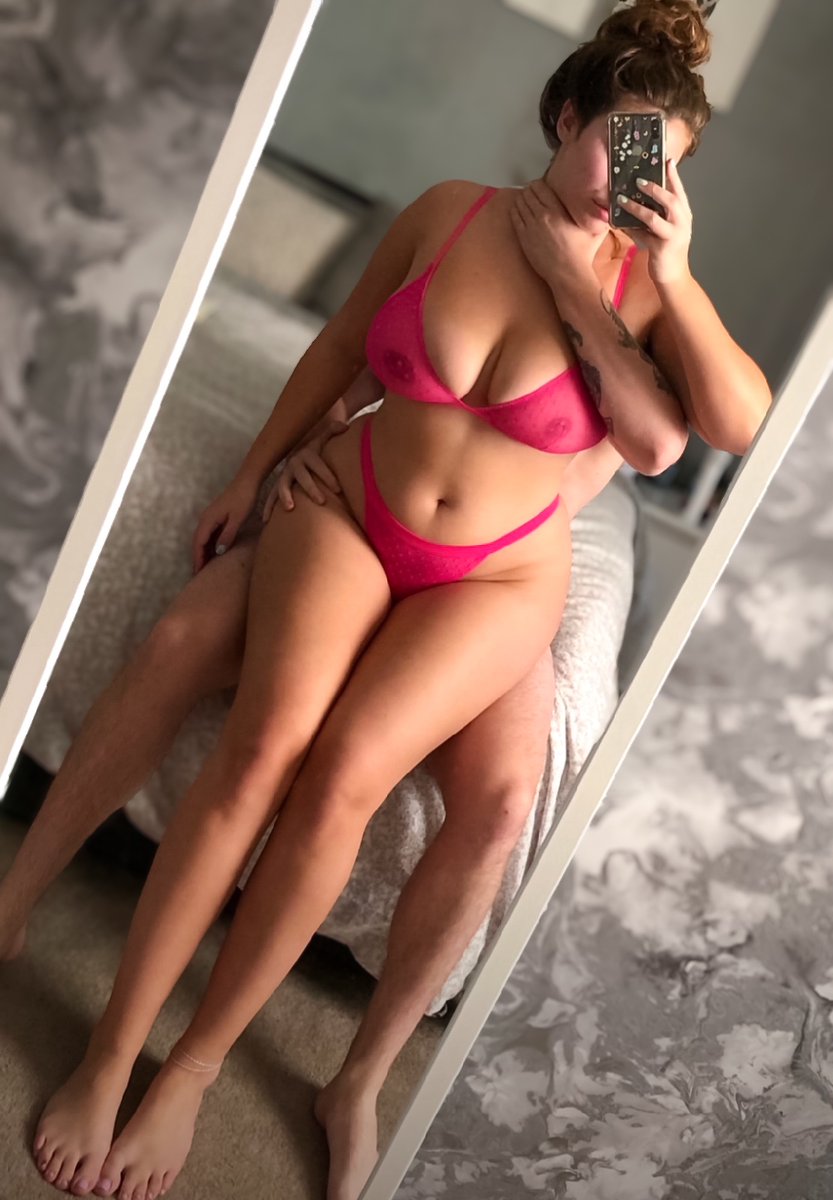 TheUKCouple 💕 SEXTING QUEEN! 😈 tweet media