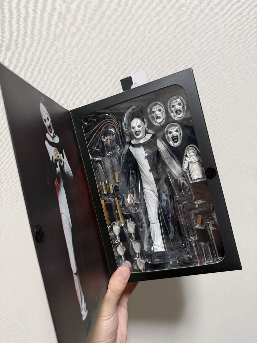 EightataN's tweet image. 予約してたアート君の入荷情報来たから豆魚雷取りに行ったらPopのデクが大量入荷されてて秒で購入！！！
ありがとうございます。