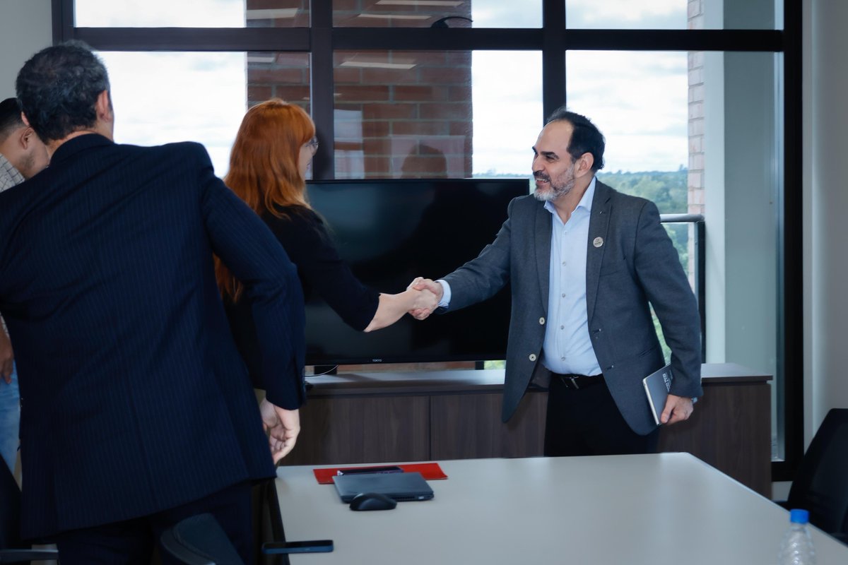 MADES y PNUD fortalecen la implementación de proyectos para la protección de la capa de ozono goo.su/e3SVt <a href="/IPParaguay/">IP Paraguay</a> <a href="/rnpy920am/">Radio Nacional AM</a> <a href="/ParaguayTVHD/">Paraguay TV</a> <a href="/PNUDPARAGUAY/">PNUD Paraguay</a>