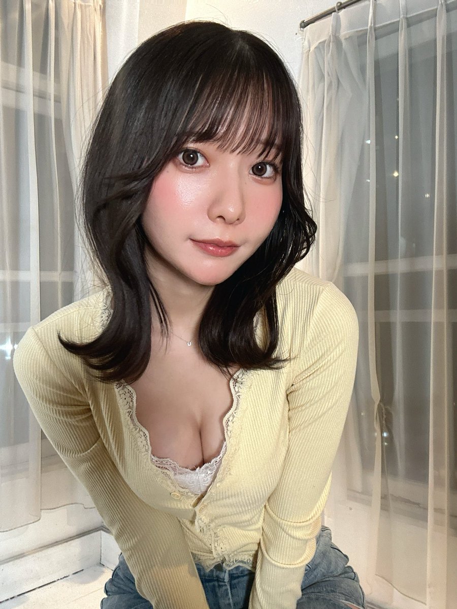 奥ゆい💛🥁🎧1st写真集『ゆいゆい』発売中 tweet media