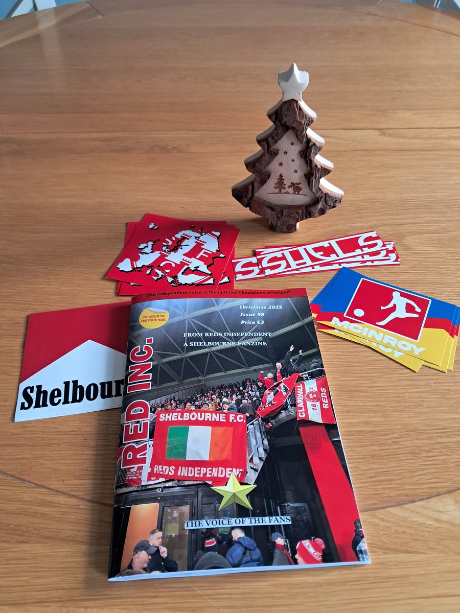 RedDetty's tweet image. Thanks for the Red Inc fanzines over the season. Happy Christmas from the Frazers @RedsIndependent