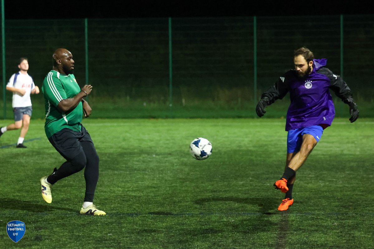 Play quality football on Monday nights in Welwyn Garden City. 

 #6aside #5aside #football #league #welwyngardencity #hertfordshire #fitness #exercise #getfit #soccer #MNF #FAaffiliated #photography #FAreferees #run #running #goal #goals #weightlosstips