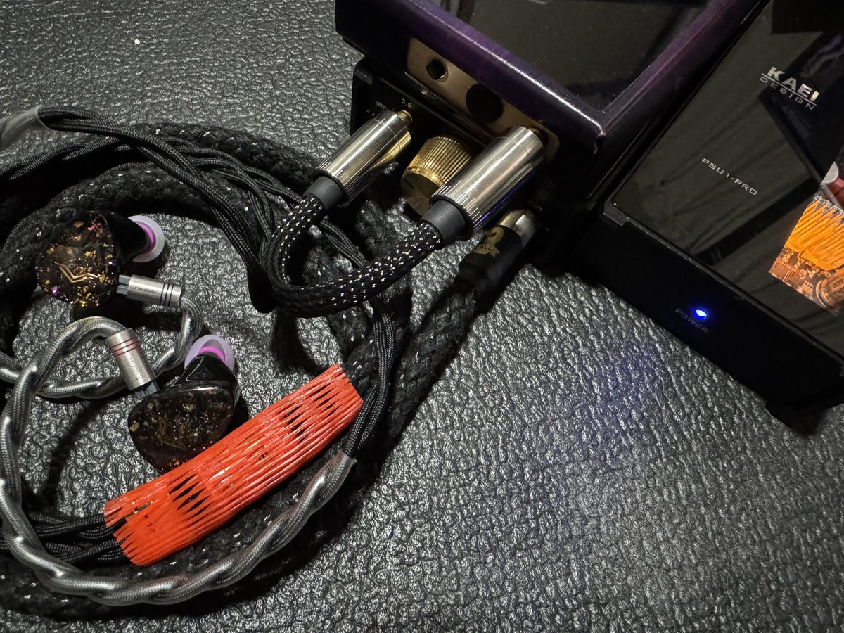 【ほぼ未使用】motitone connect01 ICケーブル motitone - connect 01 ほぼ未使用】motitone connect01 ICケーブル