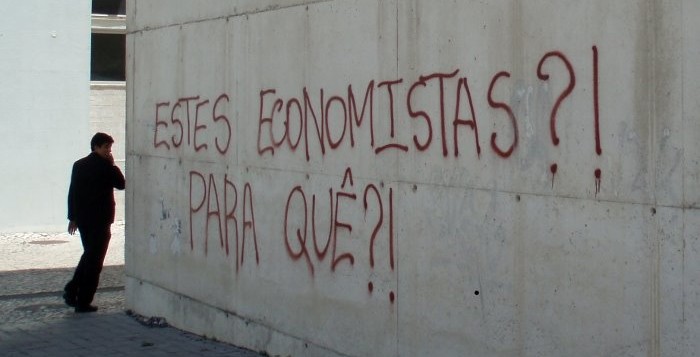 Peço desculpa às pessoas muito sérias, mas Fernando Alexandre é um liberal até dizer chega e as suas declarações de ontem revelaram mesmo o viés de classe deste governante e deste governo, em linha com as suas propostas conhecidas de privatização, incluindo da segurança social.