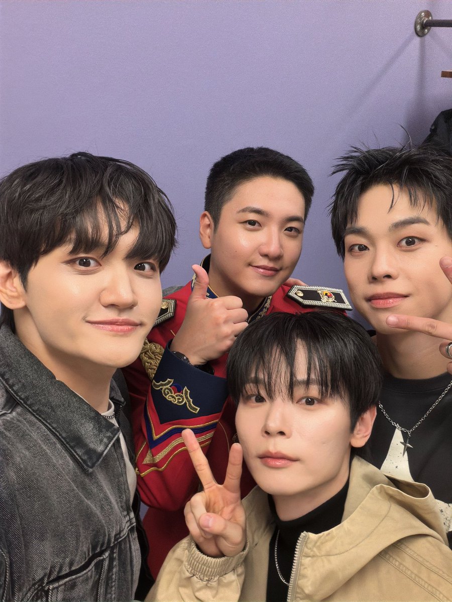 화면 꽉차는거 너무너무다...