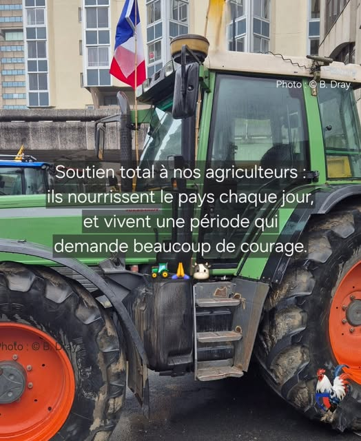 DunTFillAt's tweet image. L'UE actuelle est une machine à broyer les nations : elle assassine nos #agriculteurs, délocalise notre industrie, asphyxie nos hôpitaux et sabote notre école. Cette Europe-là est un projet de mort, conçu par et pour une élite mondialiste.