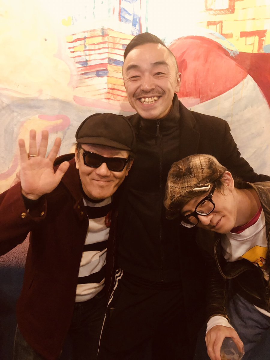 昨日は下北沢CREAMにてCHILDISH TONESライブでしたー♬
オリジナルメンバーのニシオカ・ディドリーも6年ぶりくらいに参加してくれて、久しぶりとは思えないくらいしっくりきた！良いライブができたんじゃないかな？
チャルトンオリジナルメンバーのクラーク内藤も遊びに来てくれてたよー😊