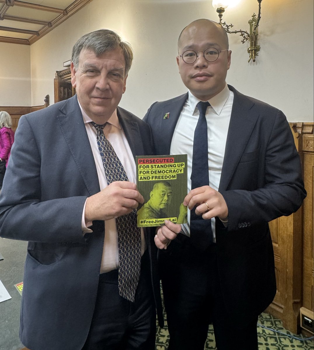 JWhittingdale's tweet photo. Grateful for the opportunity to raise with the Prime Minister today  the case of Jimmy Lai - a 78 year old British citizen in prison simply for doing his job as a journalist. But am disappointed that the PM will not say his visit to Beijing can only happen if Jimmy is released https://t.co/8yq5CkGYB5