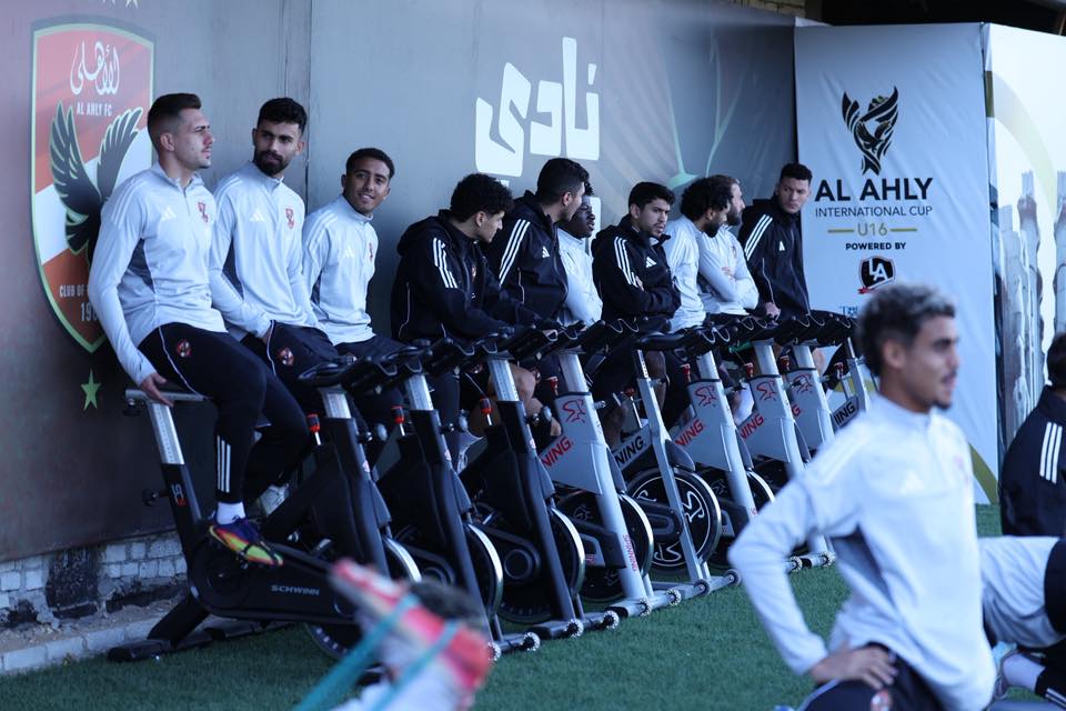 لقطات من مران الأهلي استعدادًا لمباراة سيراميكا 