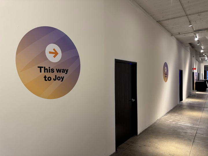 D'Andrea Visual tweet media